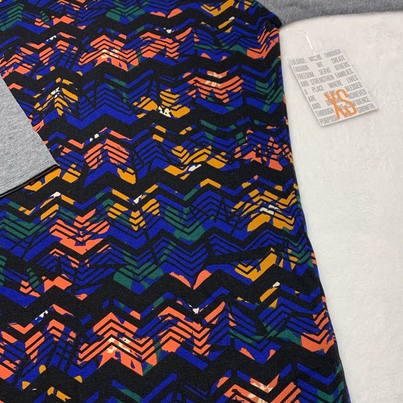 LuLaRoe XS Floral Randy Baseball Tee - Picture 2 of 3